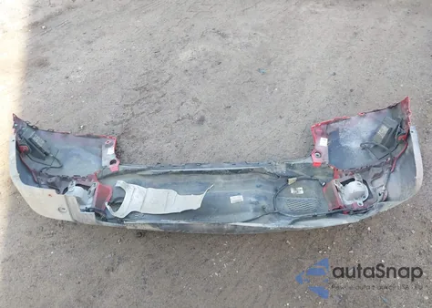 2021 Jeep Renegade Latitude 4X4 z USA, uszkodzony, nr VIN ZACNJDBB8MPM56172